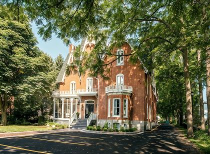 Merrill House