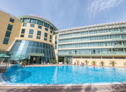 Ivana Palace Hotel - Free Parking