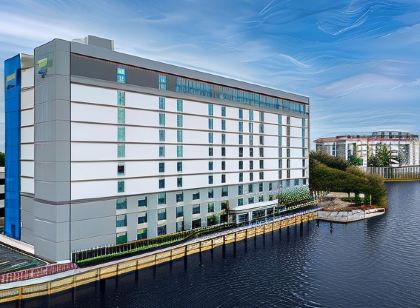 Tru by Hilton Miami Airport South Blue Lagoon
