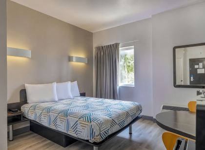 Motel 6 Cedar Park, TX