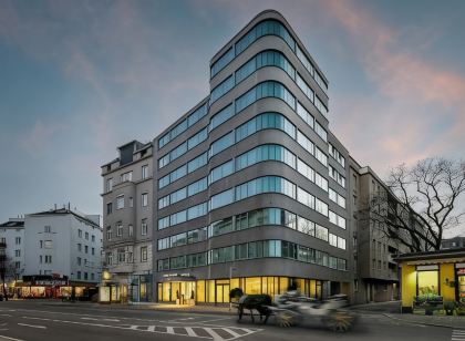 Eurostars Embassy