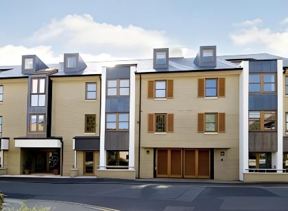 Your Space Apartments - the Hamilton's