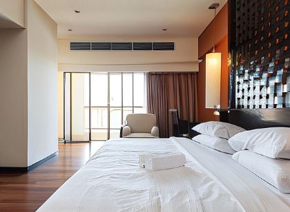 New Town Resort Suites at Pyramid Tower