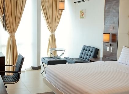 D'Hotel & Suites