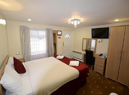 Cranbrook Hotel