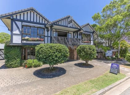 Montville Mountain Inn