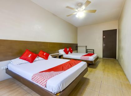 Metro Deluxe Residences