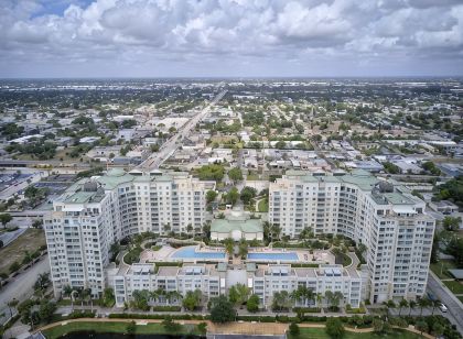 Resort style 1BR/1BA condo