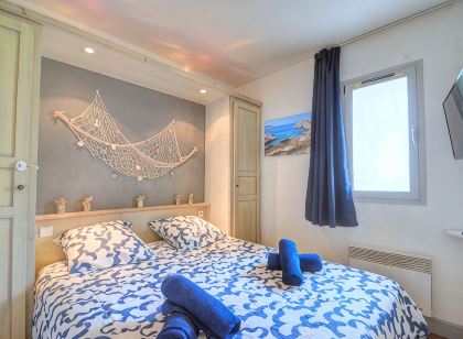 40m² T2 apartment with terrace, swimming pool, air conditioning and secure private parking