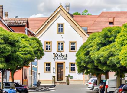 Hotel Fronfeste "Rast im Knast"
