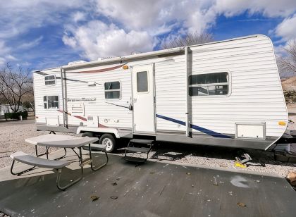 Cozy Renovated RV near Zion and St. George