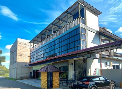 9-Haan Guest House