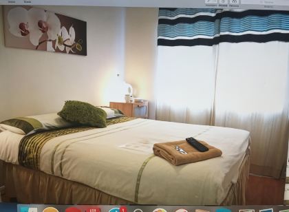 Apple House Guesthouse Heathrow Airport
