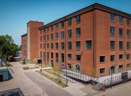 Montownia Lofts & Experience