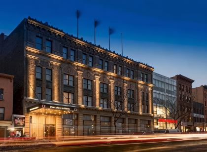 Opera House Hotel