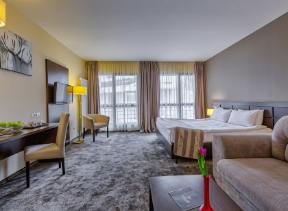 Golden Time Hotel