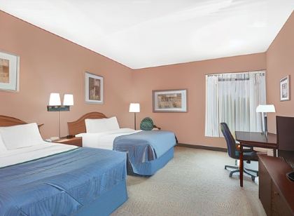 Howard Johnson by Wyndham Amherst Hadley