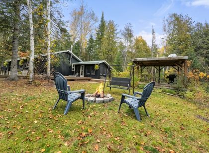 Peaceful Riverfront Cabin on 43 Private Acres
