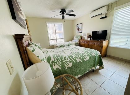 OCEANFRONT - BREATHTAKING! PONO KAI Condo!! 2bd2bth! Washer/Dryer/AC