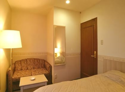 斑尾レインストンホテル