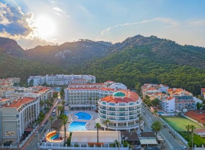 Pineta Park Deluxe Hotel - All Inclusive