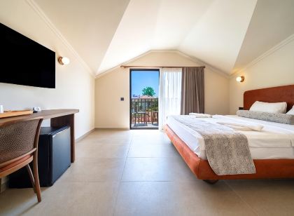 Magic Tulip Beach Hotel