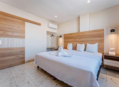 Hotel Central Merida by Kavia