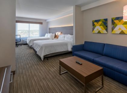 Holiday Inn Express & Suites North Bay