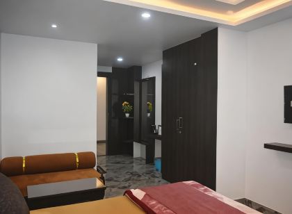 Hotel Neelkanth
