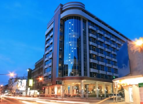 Golden Crown Grand Hotel