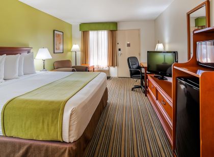 Ramada by Wyndham Savannah Gateway