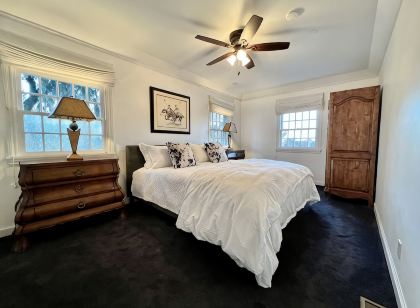 Luxury 2 story 2 bedroom Ocean and Mountain views home Summerland
