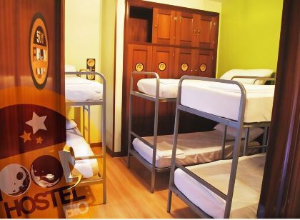 Moon Hostel Bio