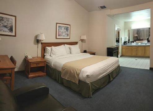 Garden Inn and Suites Fresno