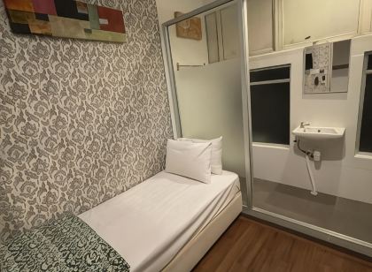 啄木鳥小屋飯店