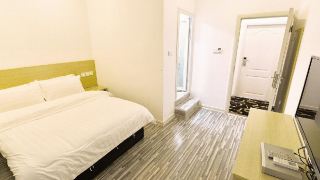 guilin-four-seasons-garden-hotel-north-pole-plaza-qingfeng-experimental-school