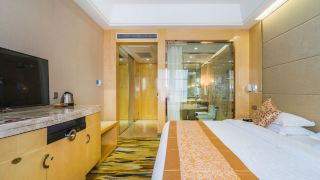 romantic-hotel