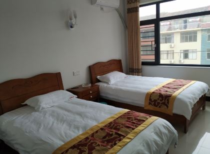 Huangmei Konglong Express Business Hotel