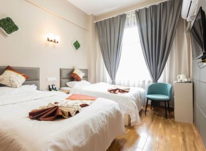 自在精品飯店(阜陽市中心巨川廣場店)