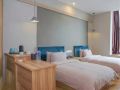 gray-whale-hotel
