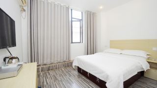guilin-four-seasons-garden-hotel-north-pole-plaza-qingfeng-experimental-school