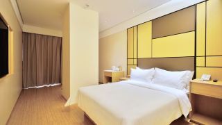 ji-hotel-shanghai-hongqiao-west-yan-an-road