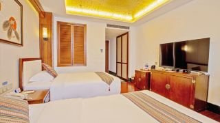 ocean-spring-hotel