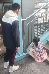 Xingzouzaicaomang 螢火電競概念公寓(廣州融創文旅城店)優惠