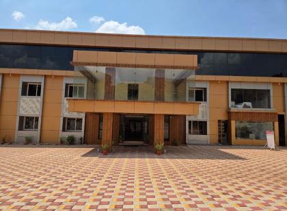 Hotel Badami Court
