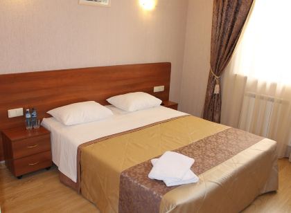 Mona Liza Hotel