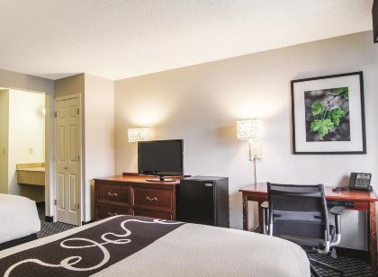 Wingate by Wyndham Brunswick GA / I-95