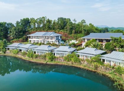 Phong Nha Lake House Resort