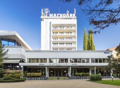 Magnoliya Hotel