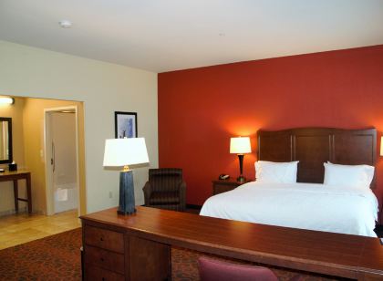 Hampton Inn & Suites Cincinnati/Uptown-University Area